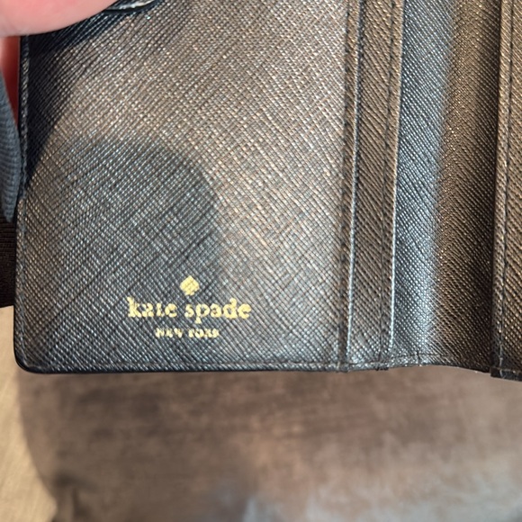 Kate Spade Wallet - Picture 5 of 8